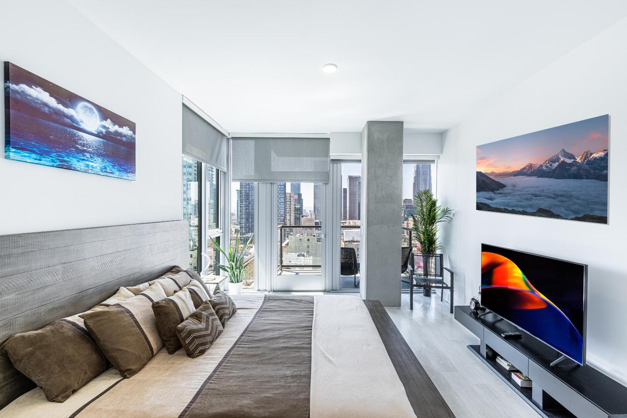 Top Floor 3 Bed 3 Bath Penthouse Living In Luxury Los Angeles Bagian luar foto